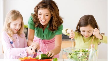 Khám, Tư Vấn Sức Khỏe Miễn Phí Cho Hơn 300 Khách Hàng Bảo 